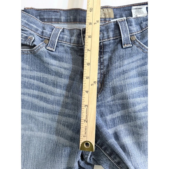 VRockies Rocky Mountain Capri Jeans Size 8 Blue Denim Stretch - Picture 7 of 10